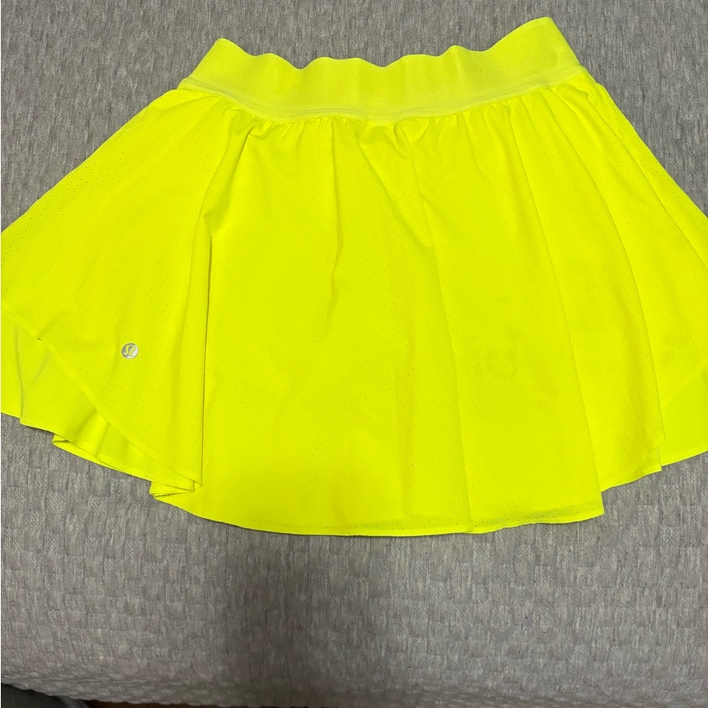 Lululemon Athletica Neon Yellow Skater Skirt